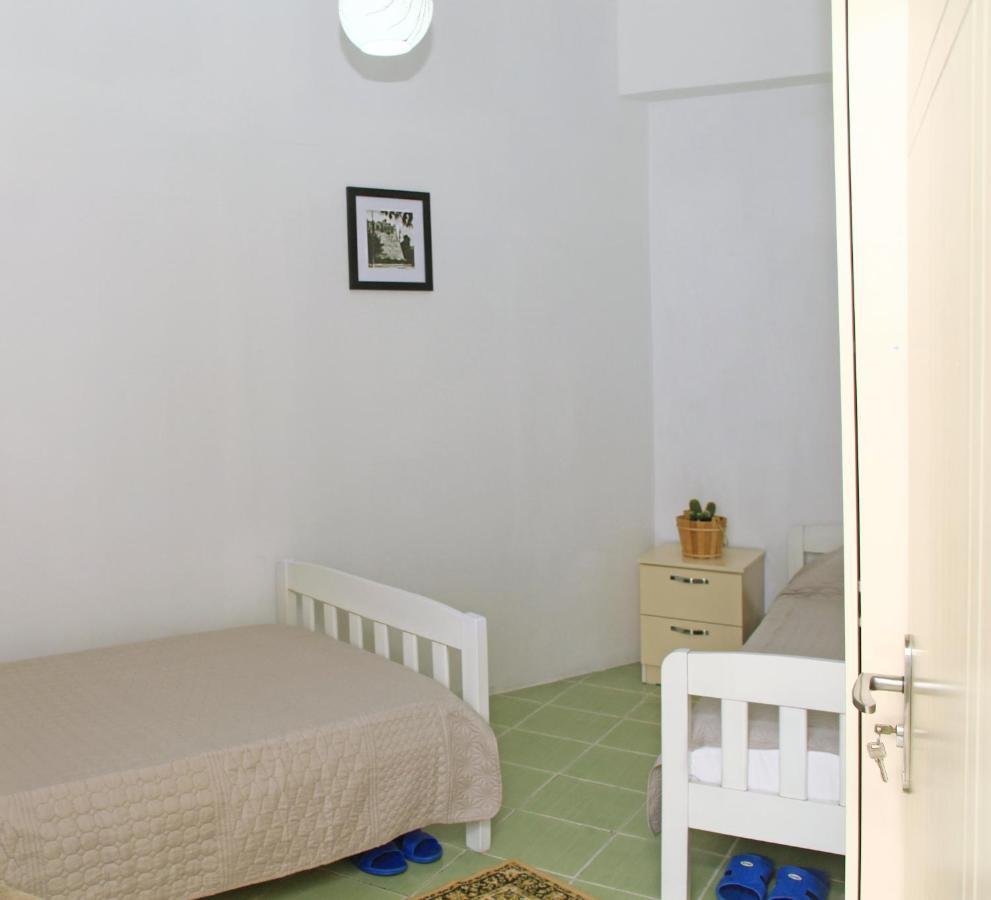 Old Town Boulevard Apartment In City Center ดูร์เรส ภายนอก รูปภาพ